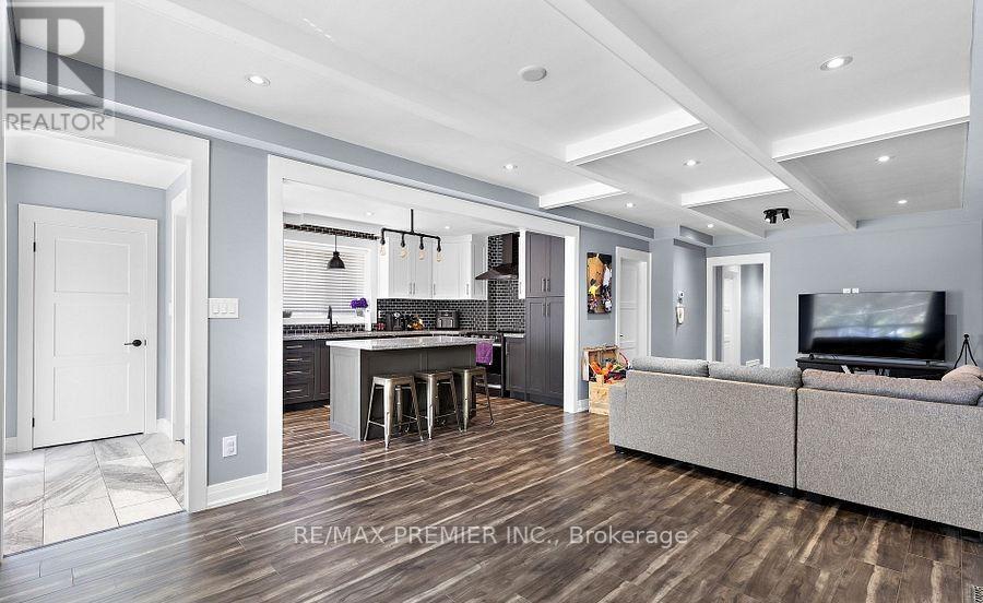 Main Floor - 24 Hucknall Road, Toronto, ON - Indoor