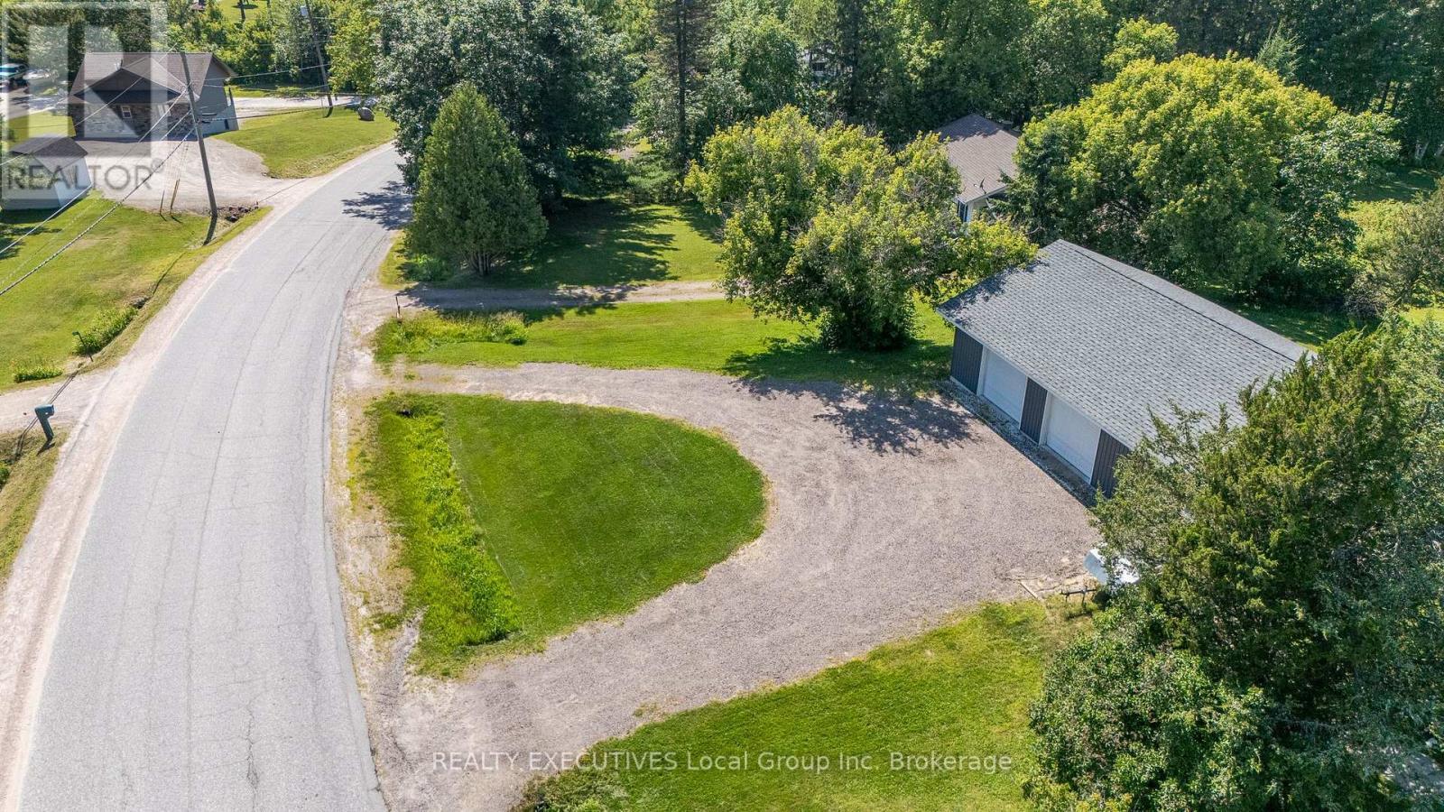 98 Memorial Park Drive E, Powassan, ON - Outdoor With View