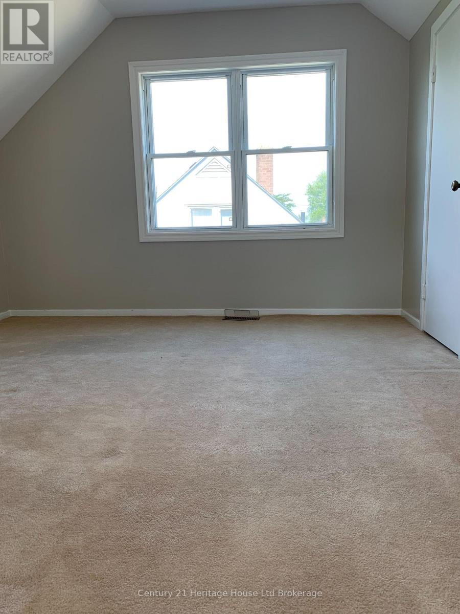 225 Algonquin Drive, South Huron (Exeter), ON - Indoor Photo Showing Other Room