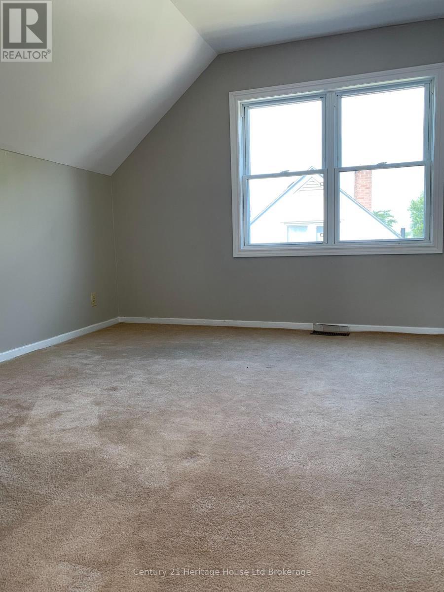 225 Algonquin Drive, South Huron (Exeter), ON - Indoor Photo Showing Other Room