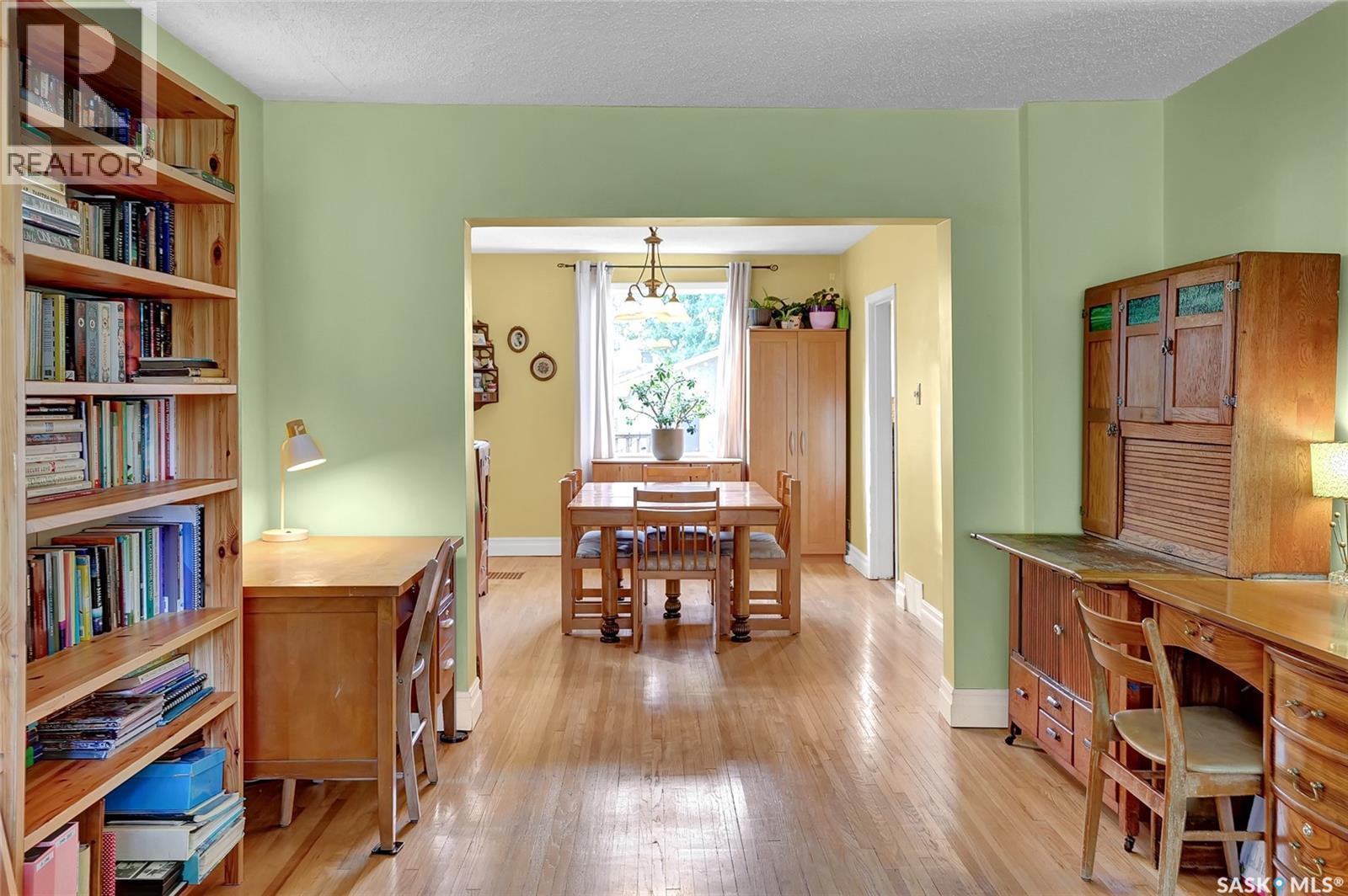 2312 Quebec Street, Regina, SK - Indoor