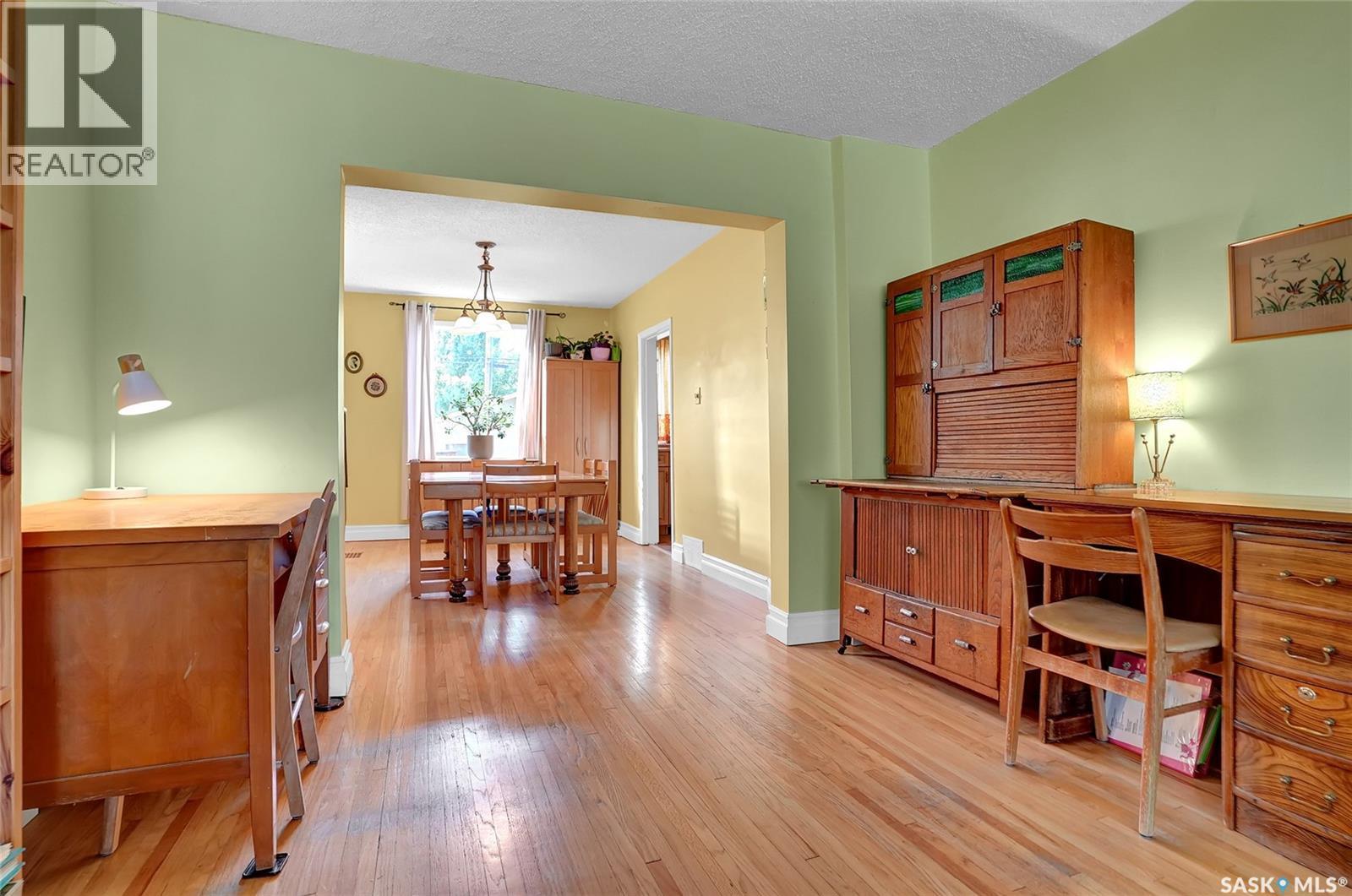 2312 Quebec Street, Regina, SK - Indoor