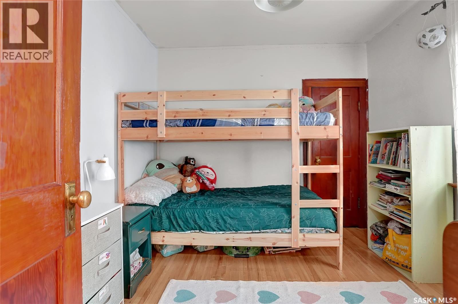2312 Quebec Street, Regina, SK - Indoor Photo Showing Bedroom