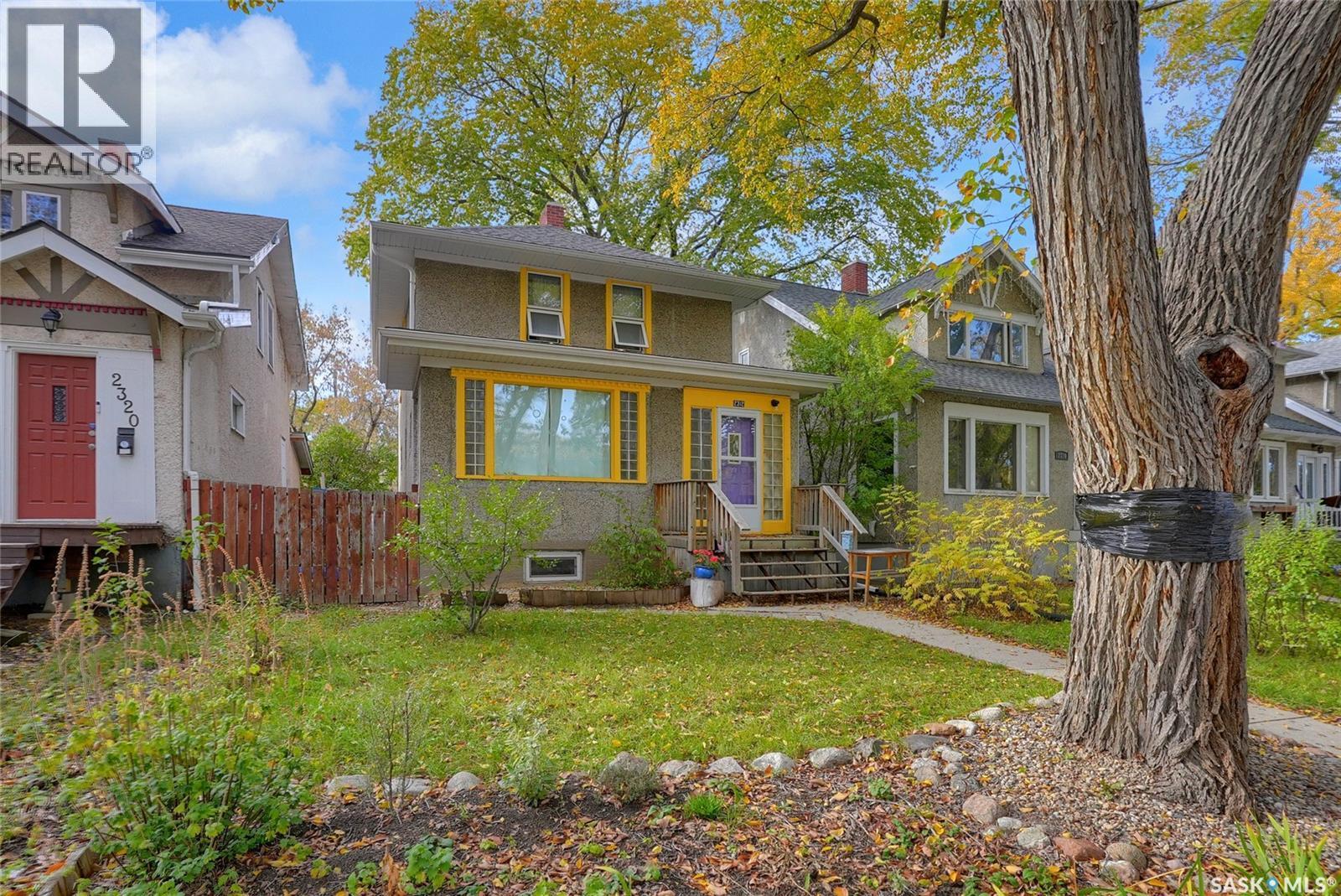 2312 Quebec Street, Regina, SK - Outdoor With Facade