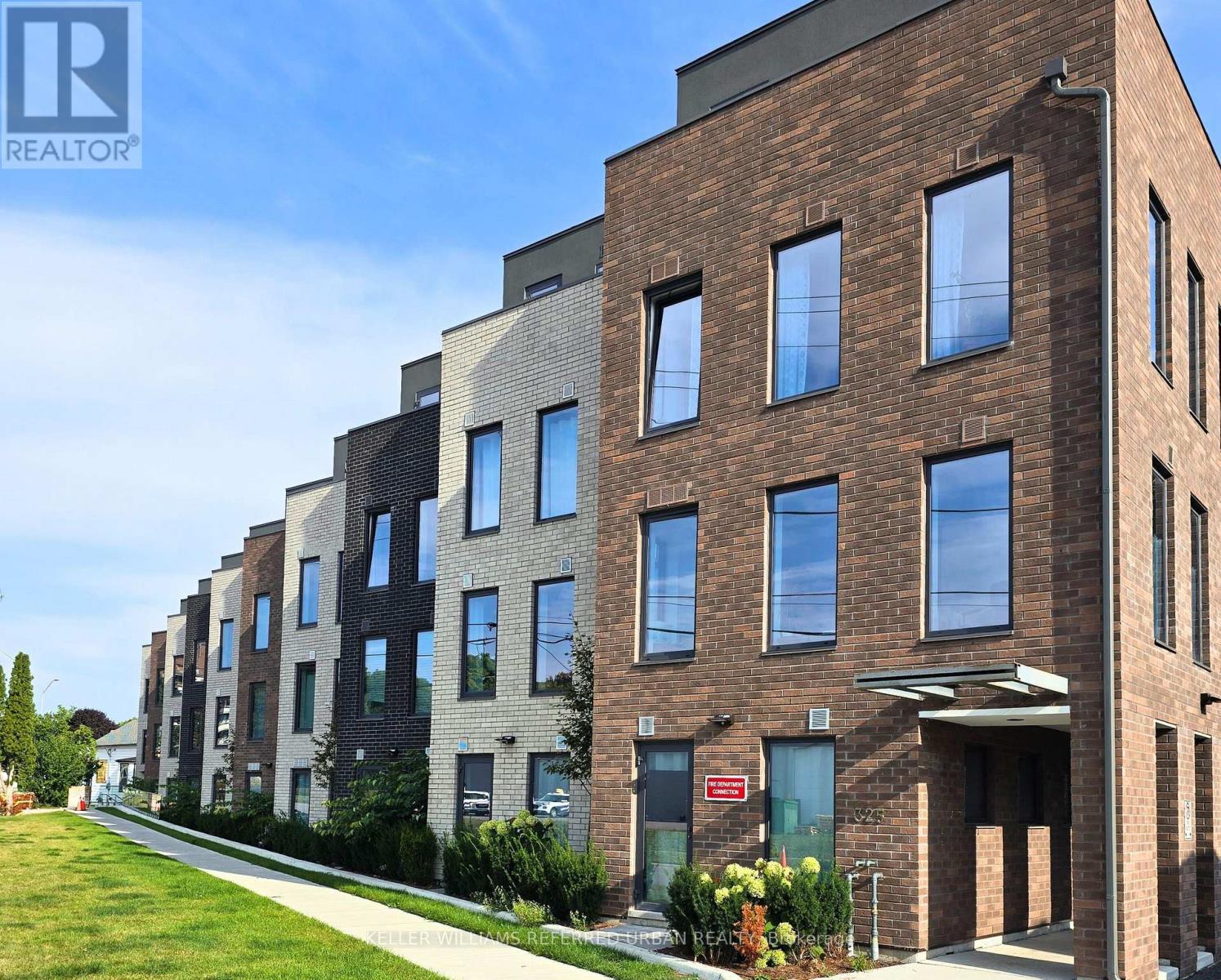 112 - 325 University Avenue, Cobourg, ON - Outdoor With Facade