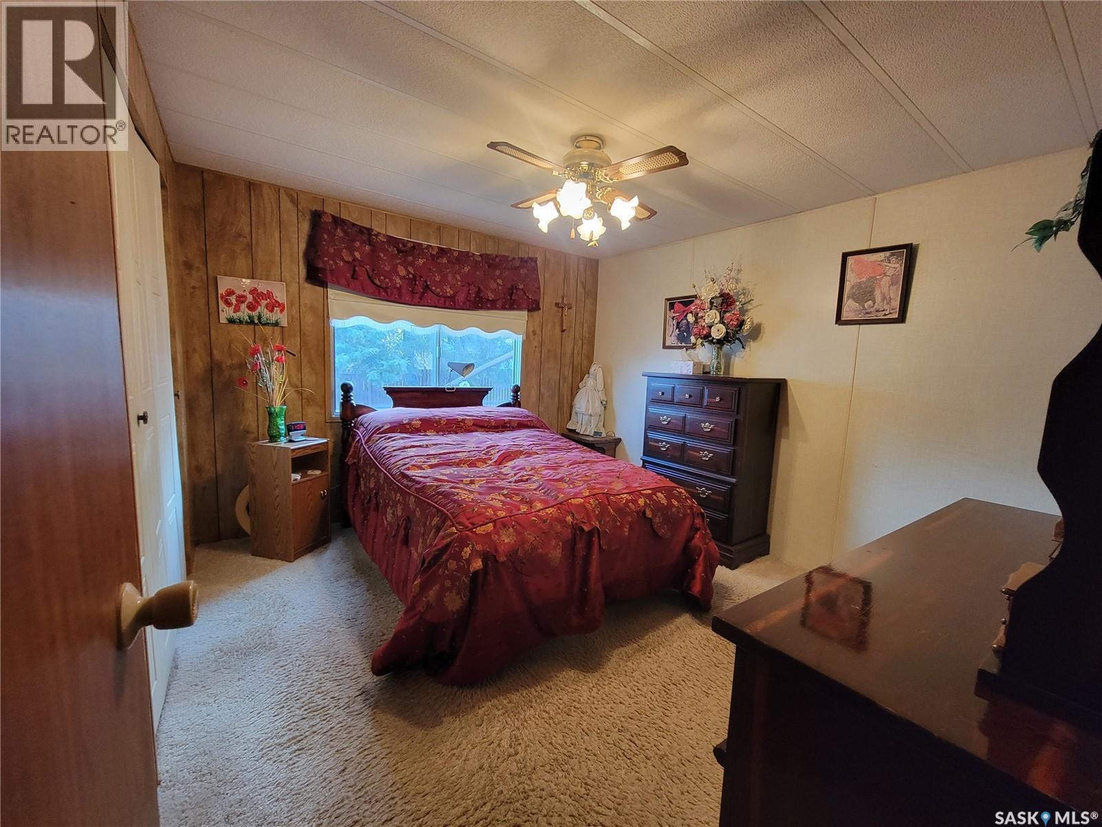 310 5Th Street W, Wilkie, SK