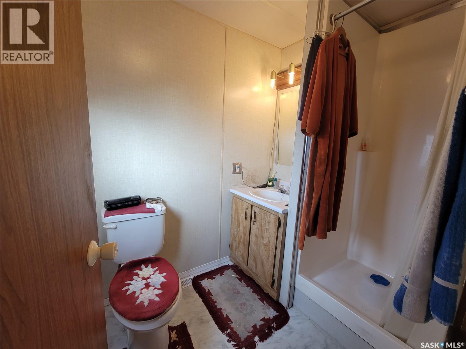 310 5Th Street W, Wilkie, SK