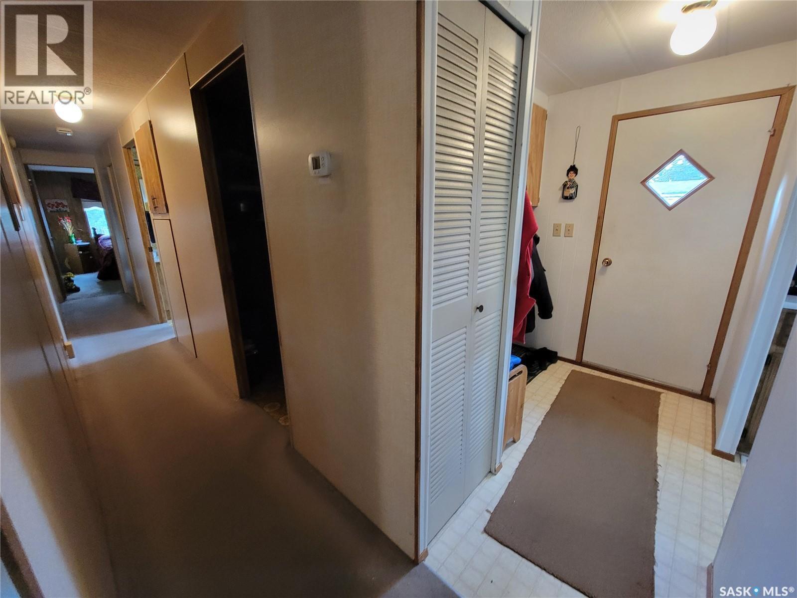 310 5Th Street W, Wilkie, SK