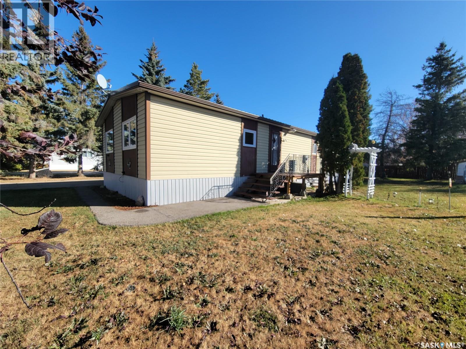 310 5Th Street W, Wilkie, SK