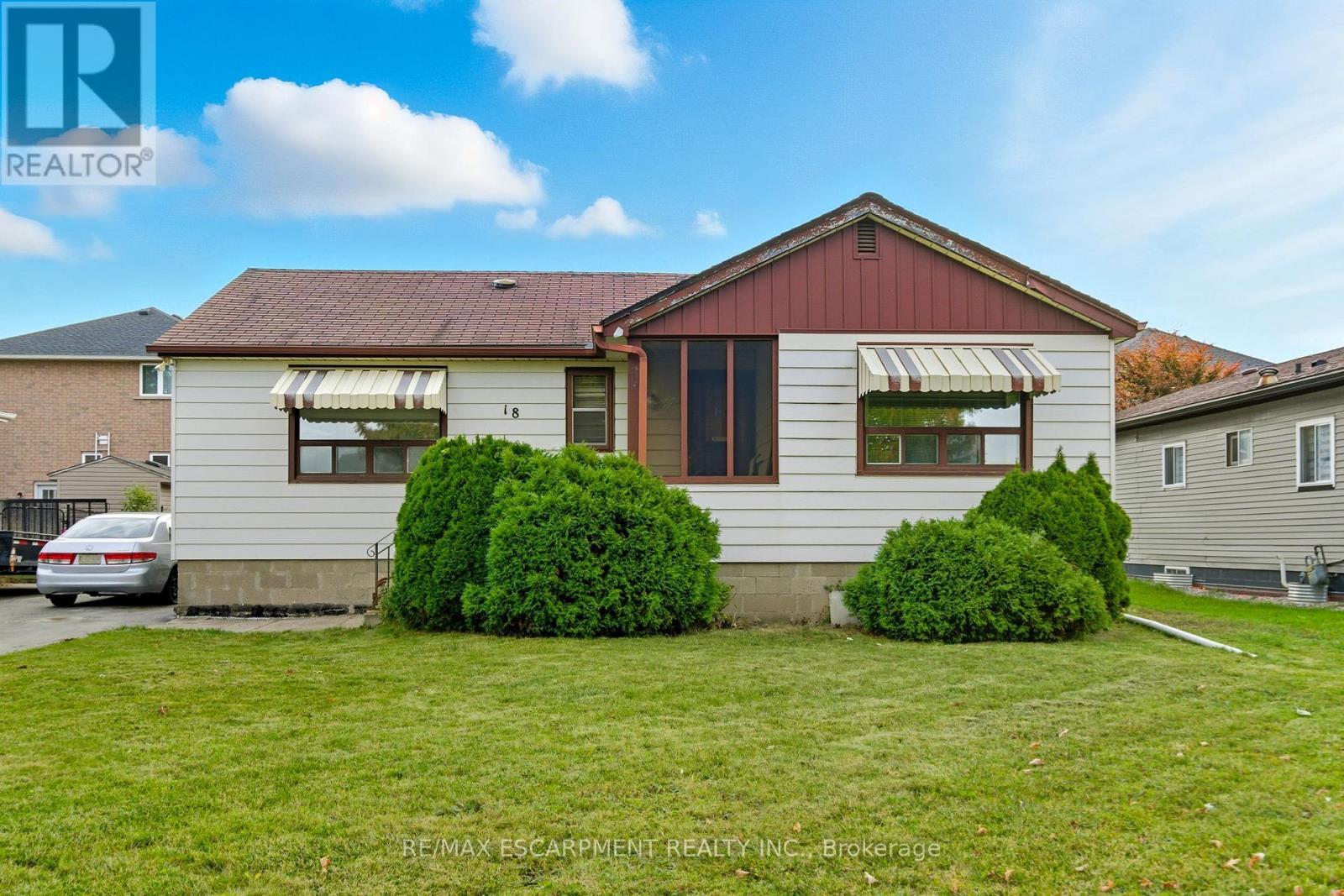 18 Second Road, Hamilton, ON - Outdoor