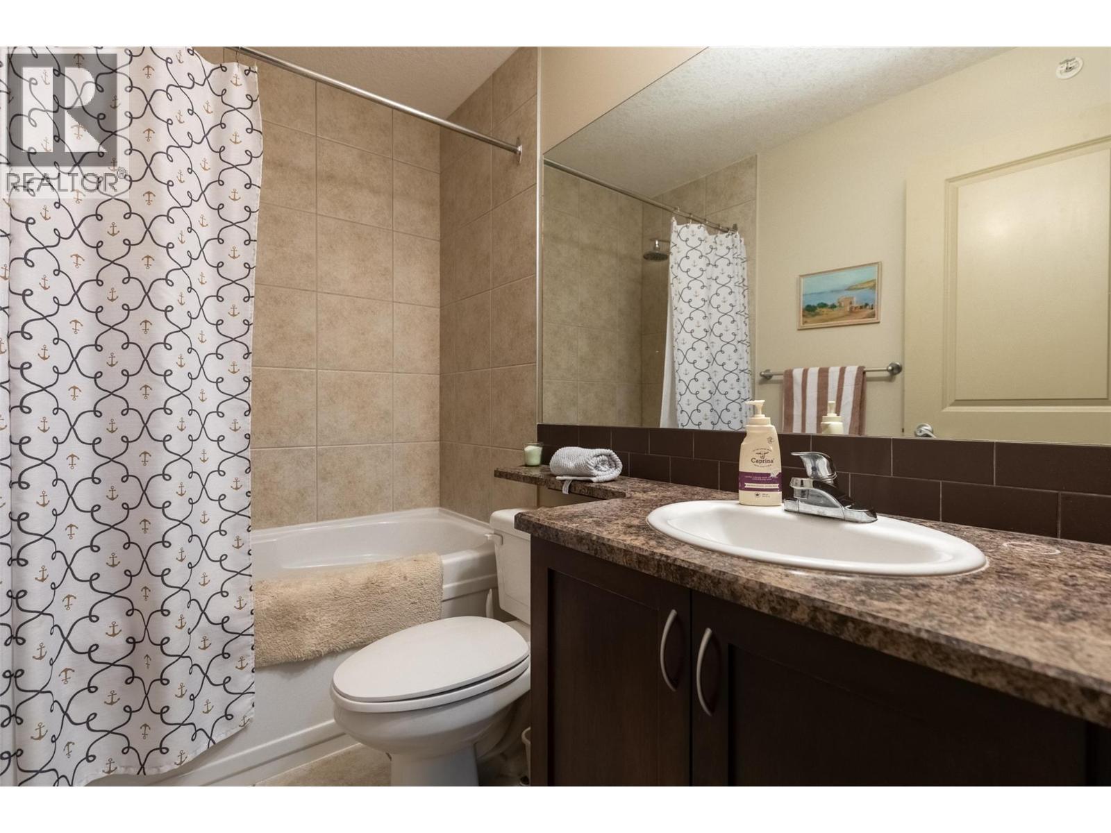 1500 Mcdonald Avenue Unit# 416, Fernie, BC - Indoor Photo Showing Bathroom