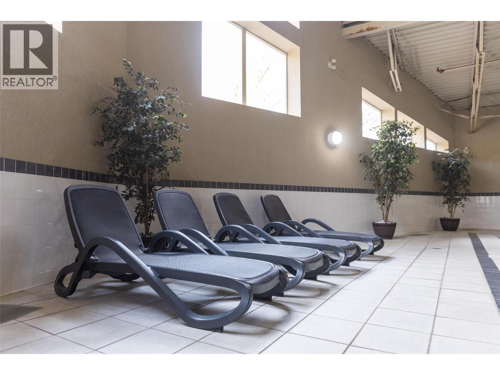 1500 Mcdonald Avenue Unit# 416, Fernie, BC - Indoor Photo Showing Other Room