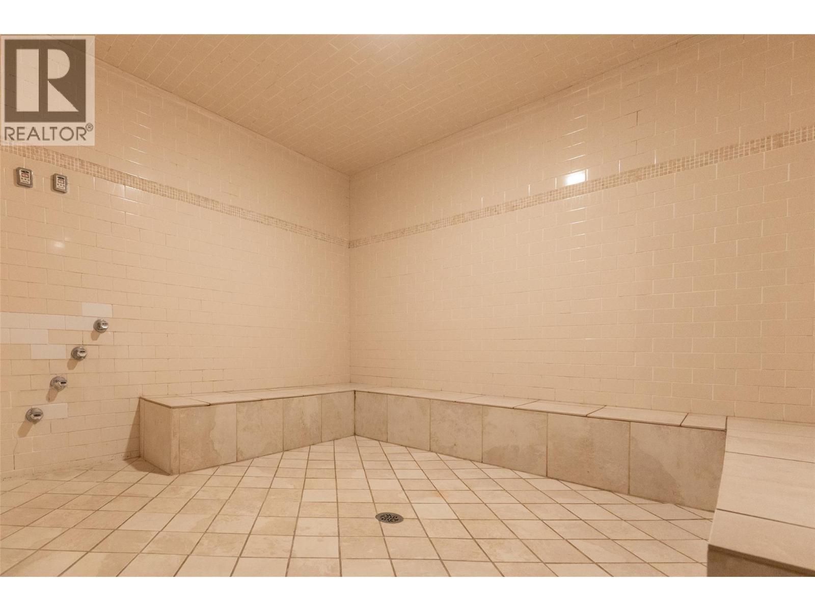 1500 Mcdonald Avenue Unit# 416, Fernie, BC - Indoor