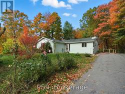 1016 VICTORIA STREET Muskoka Lakes (Medora), ON L0K 1E0