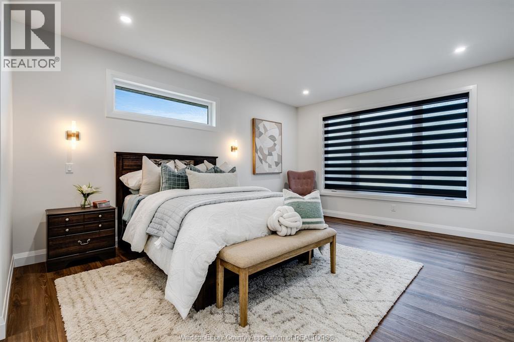 188 County Rd 27 East, Cottam, ON - Indoor Photo Showing Bedroom