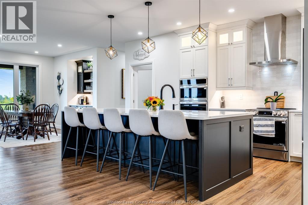 188 County Rd 27 East, Cottam, ON - Indoor Photo Showing Other Room