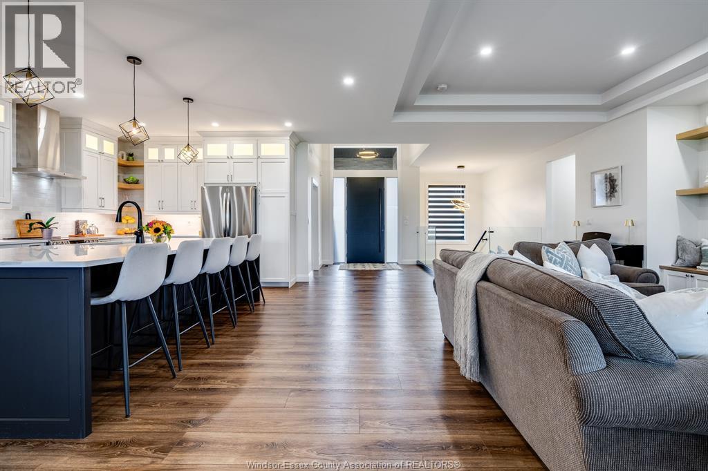 188 County Rd 27 East, Cottam, ON - Indoor