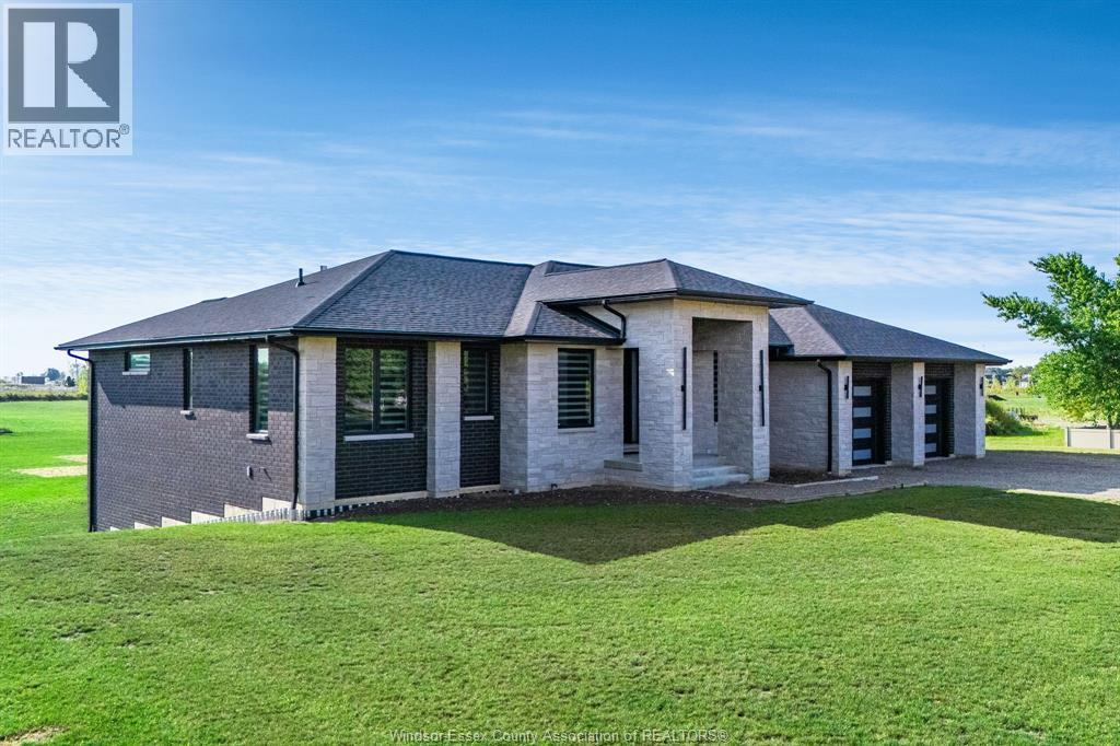 188 County Rd 27 East, Cottam, ON - Outdoor