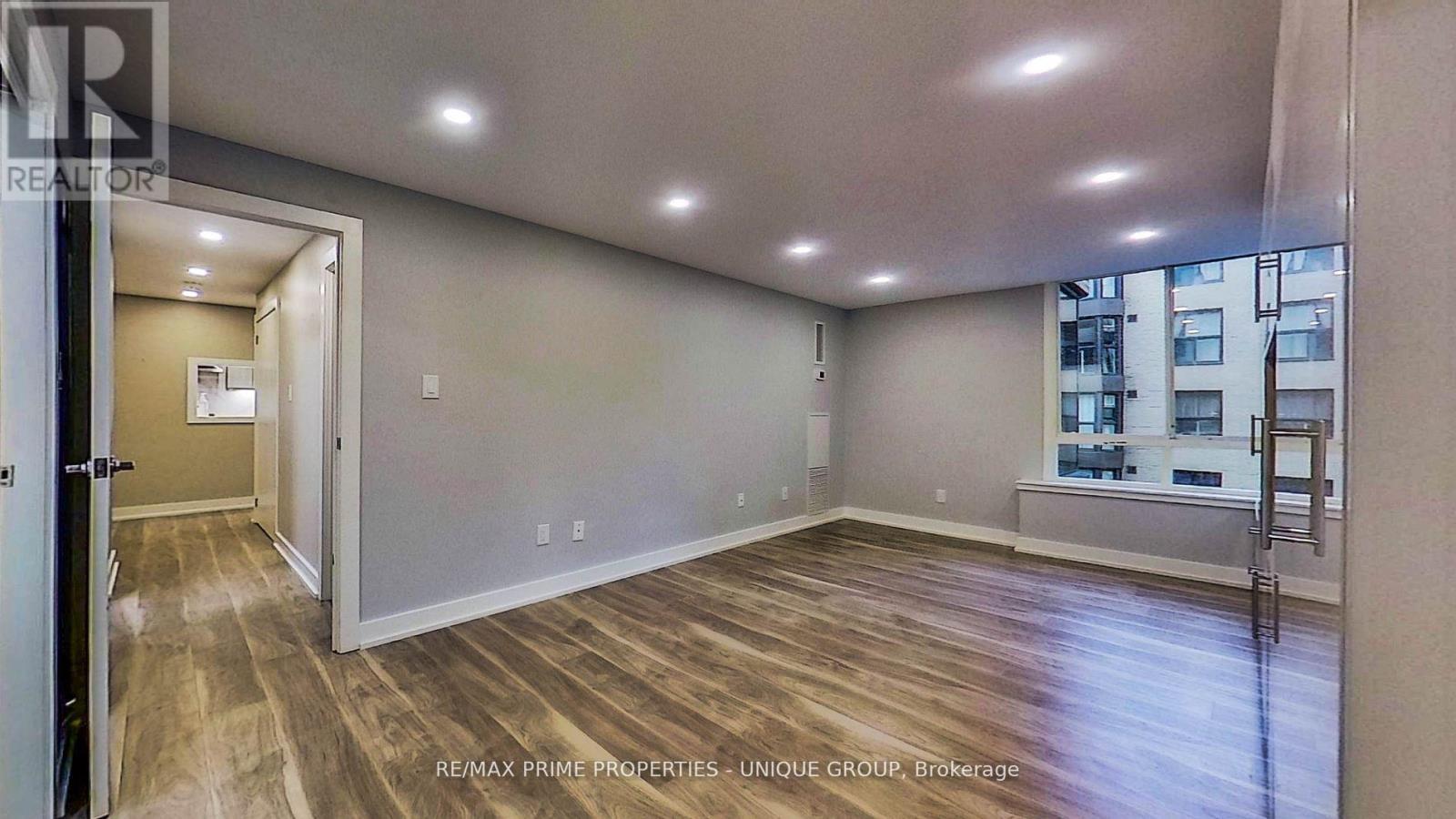 1106 - 211 St Patrick Street, Toronto, ON - Indoor