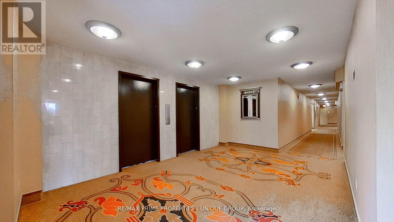 1106 - 211 St Patrick Street, Toronto, ON - Indoor Photo Showing Other Room