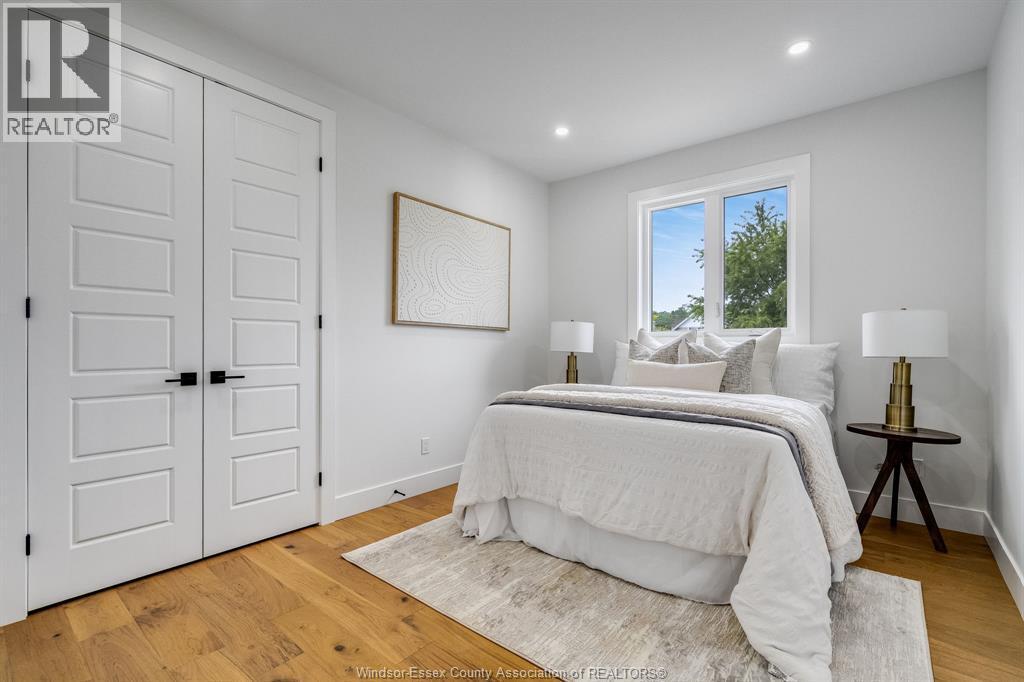 8323 Annie, Mcgregor, ON - Indoor Photo Showing Bedroom