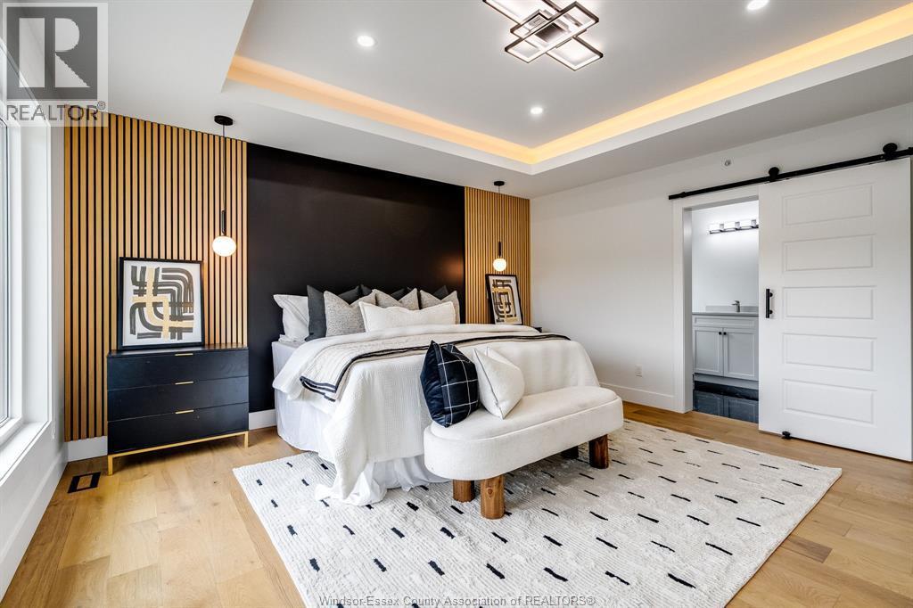 8323 Annie, Mcgregor, ON - Indoor Photo Showing Bedroom