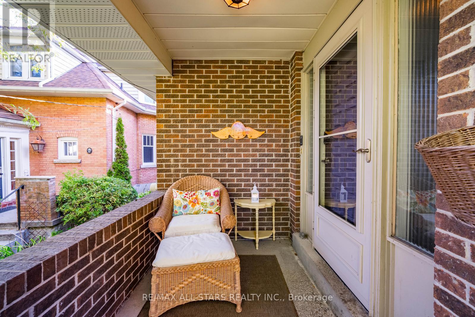 55 Larwood Boulevard, Toronto, ON - Outdoor With Exterior