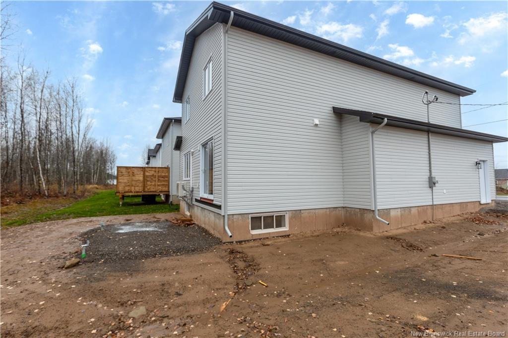 107 Rosenburg St, Moncton, NB