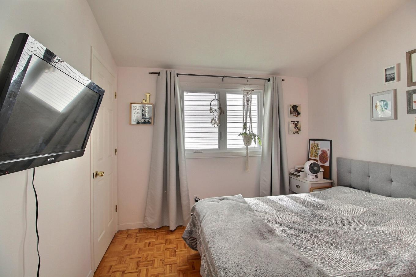 Bedroom - 1242 Rue Des Tourterelles, Magog, QC - Indoor Photo Showing Bedroom