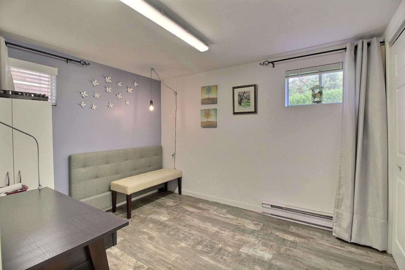 Bedroom - 1242 Rue Des Tourterelles, Magog, QC - Indoor Photo Showing Other Room