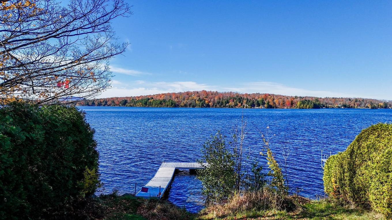Access to a body of water - 1242 Rue Des Tourterelles, Magog, QC - Outdoor With Body Of Water With View