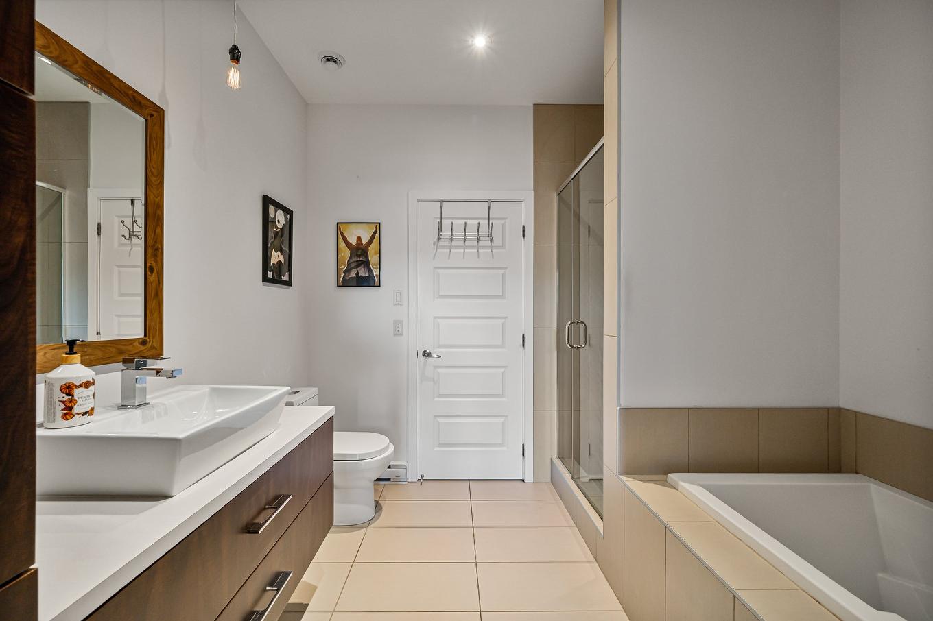 Salle de bains - 313-2190 Rue Préfontaine, Montréal (Mercier/Hochelaga-Maisonneuve), QC - Indoor Photo Showing Bathroom