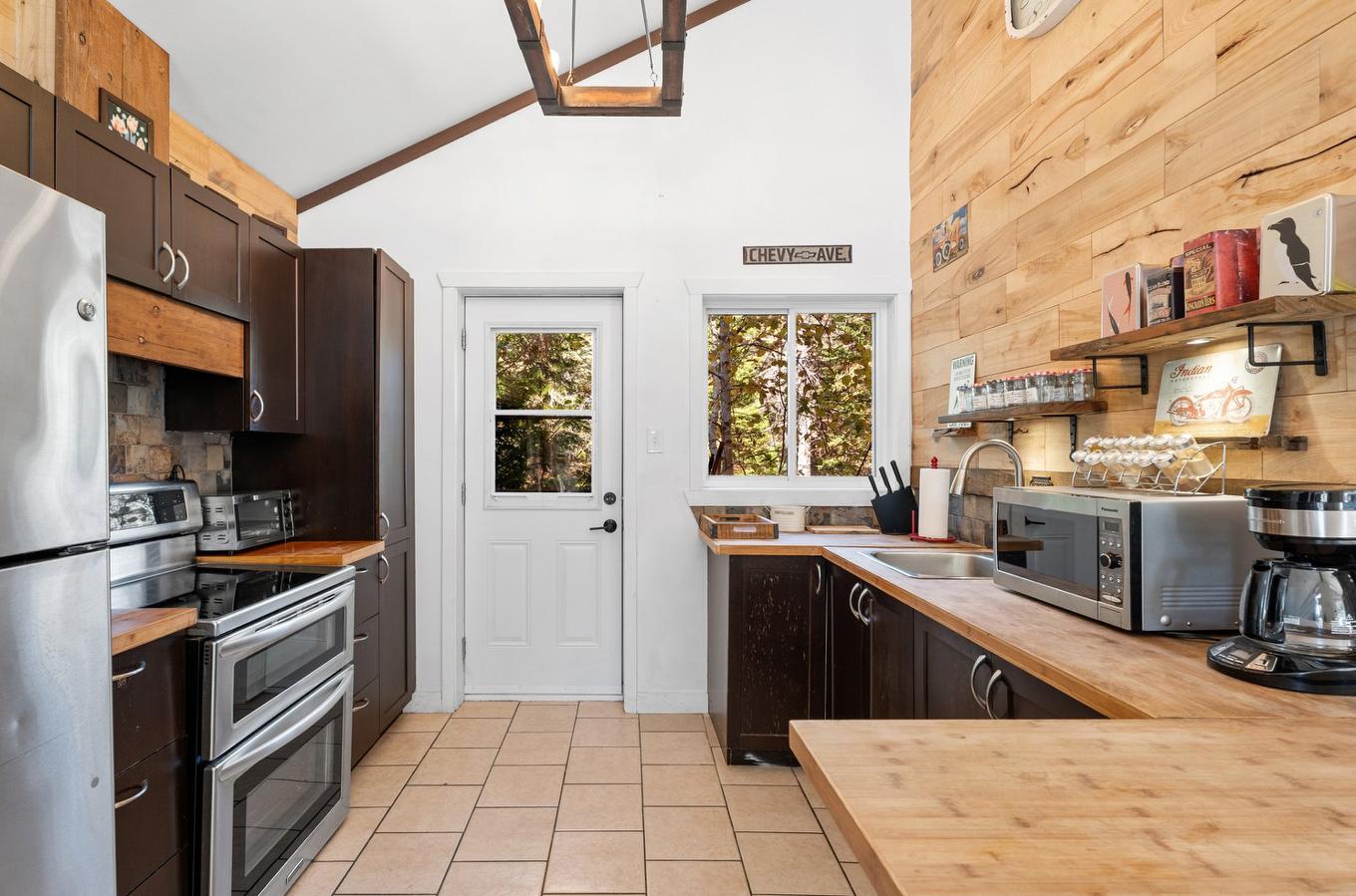 Cuisine - 9 Rue Sabbagh, Morin-Heights, QC - Indoor Photo Showing Kitchen