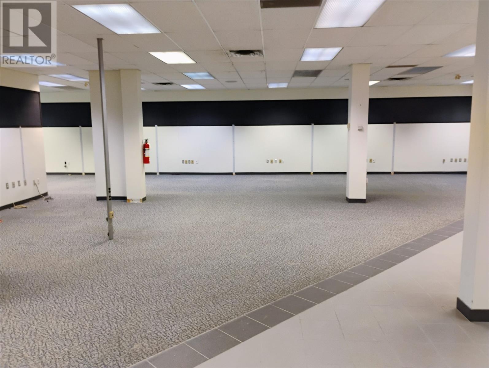 68-70 Elizabeth Drive, Gander, NL