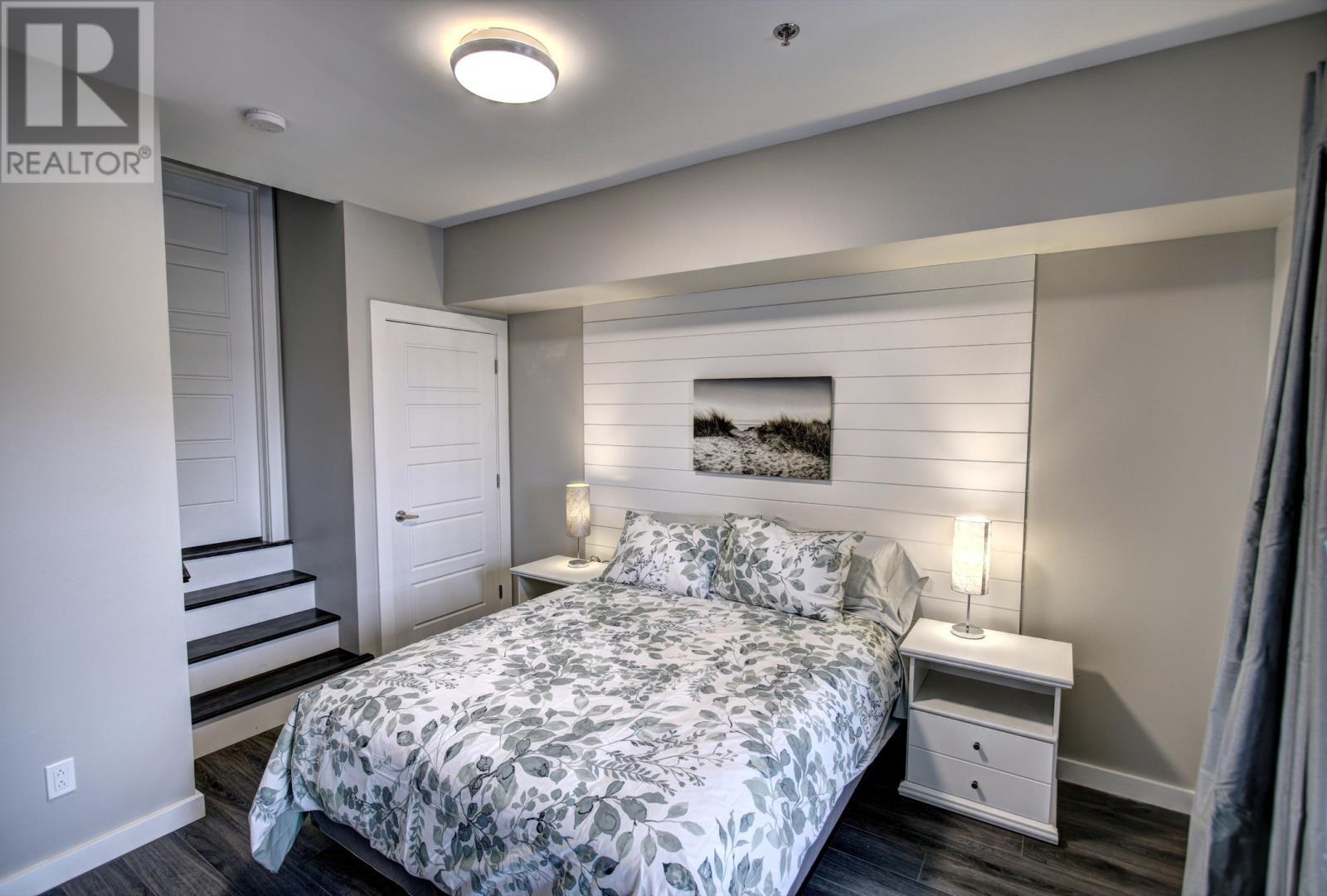 38 Brine Street, St. John'S, NL - Indoor Photo Showing Bedroom