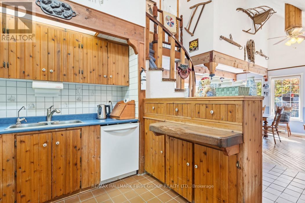 Kitchen - 74 Cottage Lane, Tweed (Elzevir (Twp)), ON - Indoor Photo Showing Kitchen With Double Sink