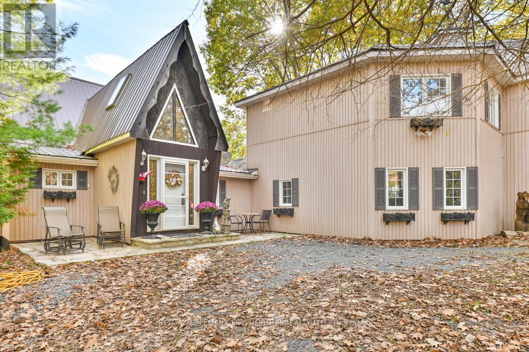 74 Cottage Lane, Tweed (Elzevir (Twp)), ON - Outdoor