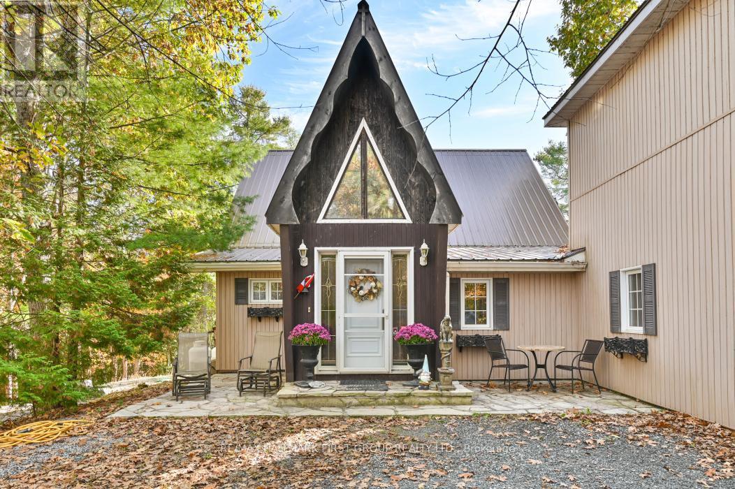 Large Front Entry and Patio Area - 74 Cottage Lane, Tweed (Elzevir (Twp)), ON - Outdoor With Deck Patio Veranda