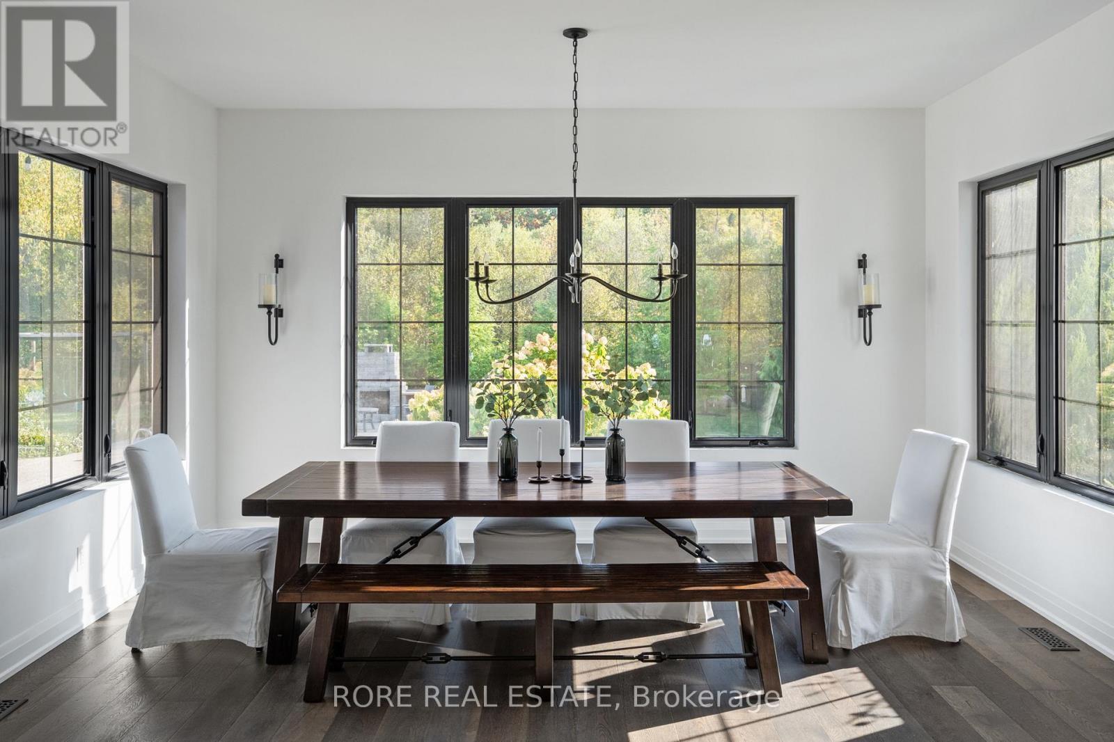 2439 Garrison Road, Fort Erie (Ridgeway), ON - Indoor Photo Showing Dining Room