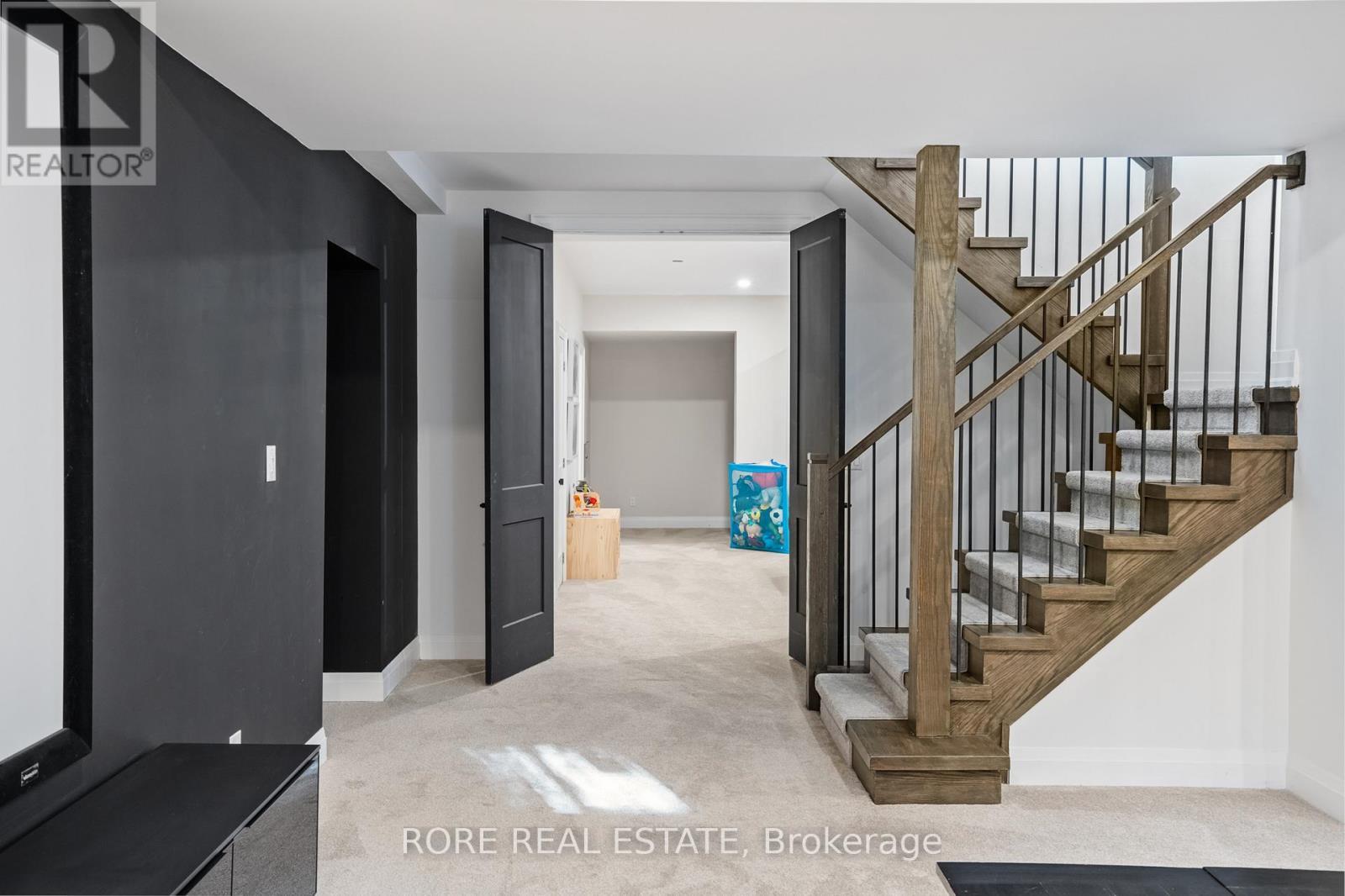 2439 Garrison Road, Fort Erie (Ridgeway), ON - Indoor Photo Showing Other Room