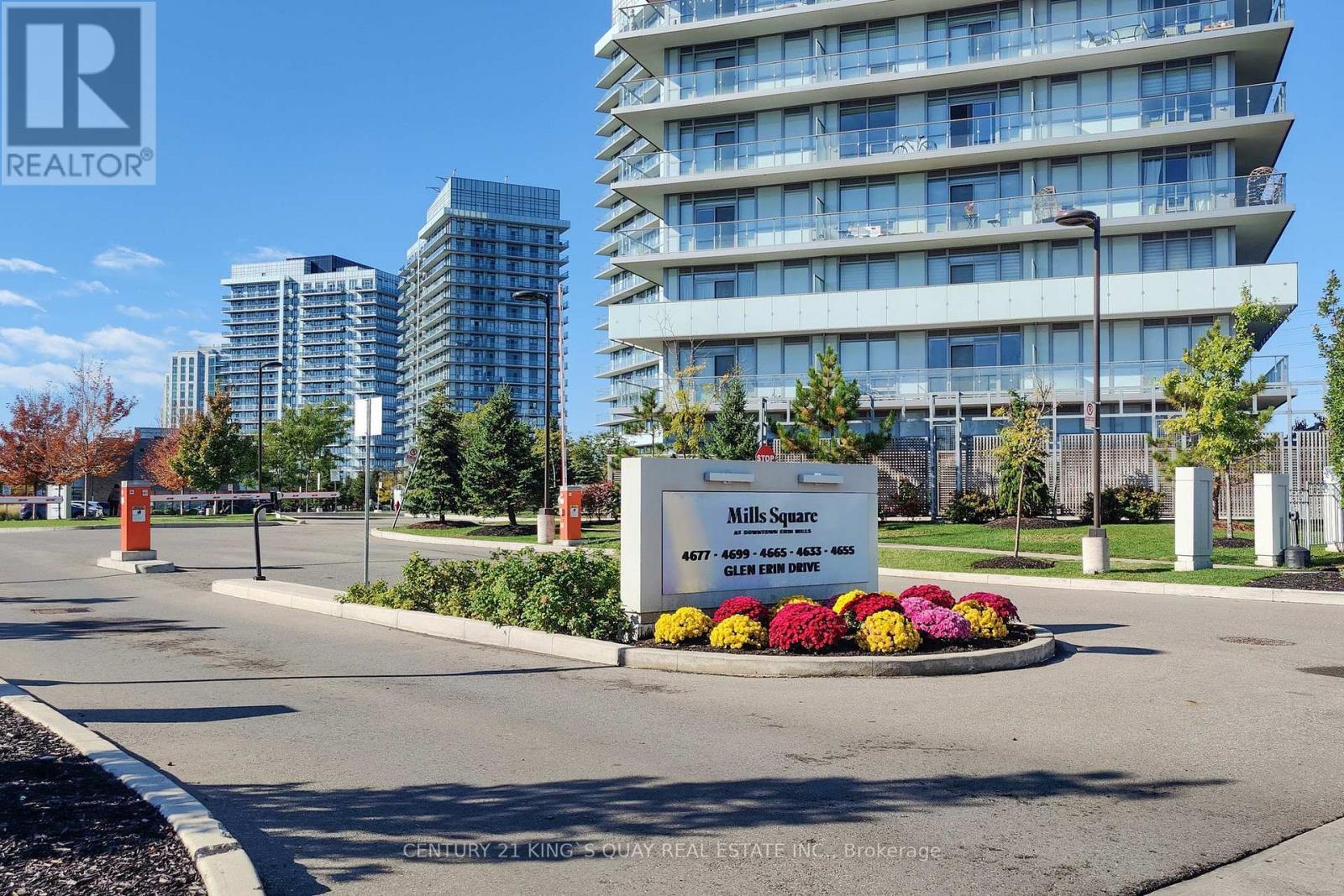 705 - 4677 Glen Erin Drive, Mississauga, ON - Outdoor