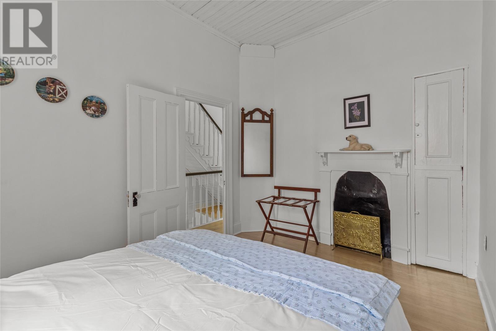 190 Gower Street, St. John'S, NL - Indoor Photo Showing Bedroom