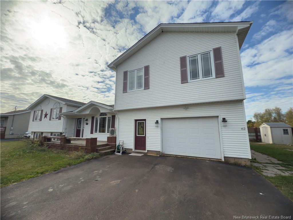 60-62 Ashworth Dr, Moncton, NB