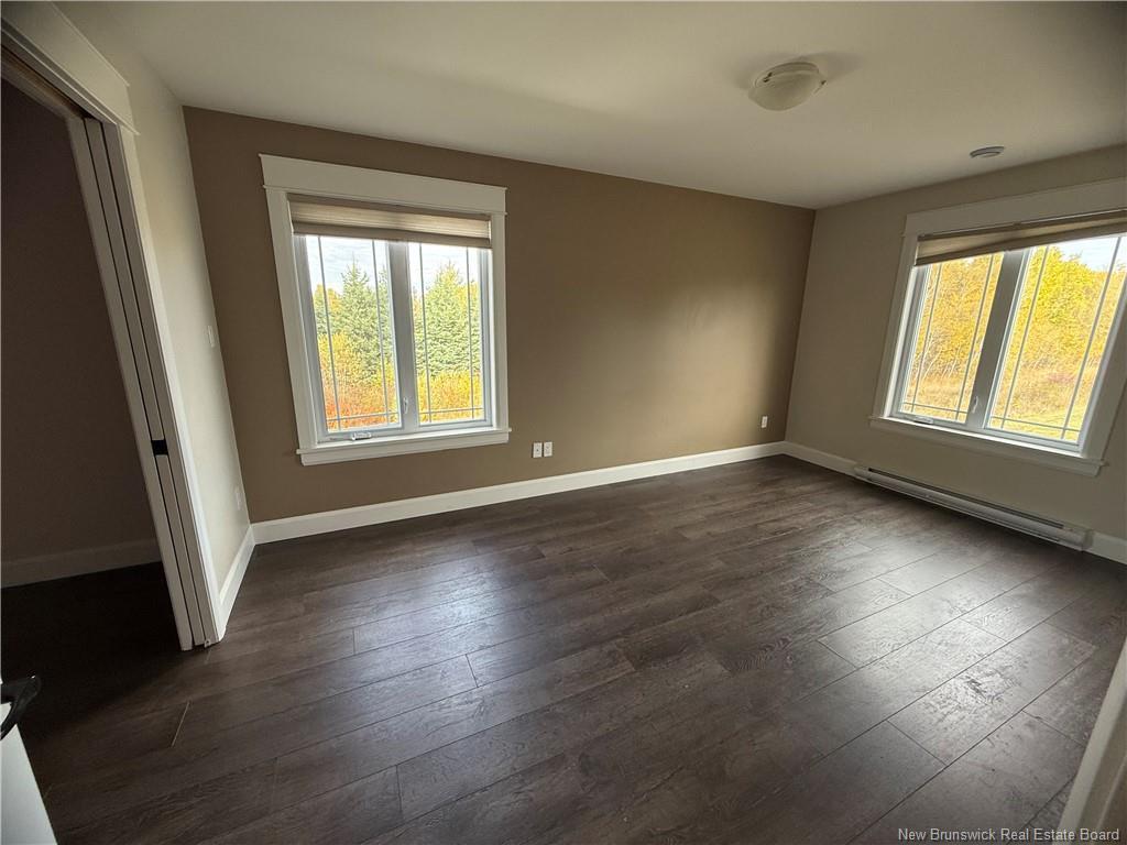 60-62 Ashworth Dr, Moncton, NB