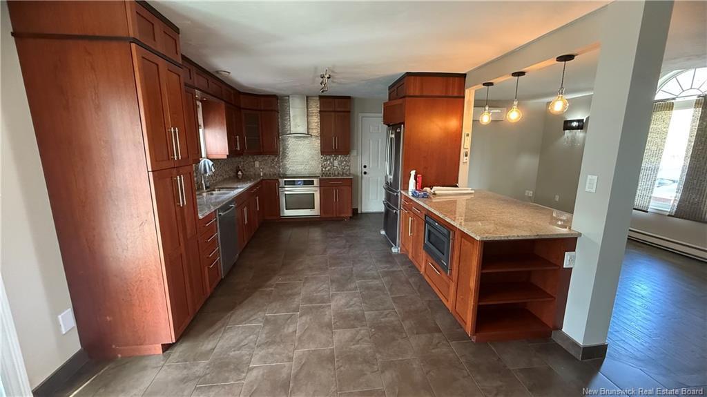 60-62 Ashworth Dr, Moncton, NB