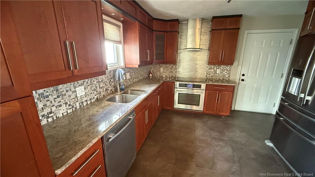 60-62 Ashworth Dr, Moncton, NB