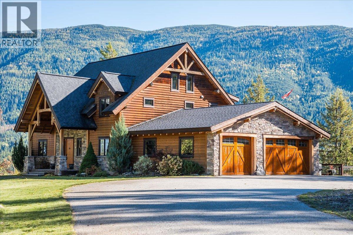 127 Grizzly Place, Castlegar, BC - Outdoor