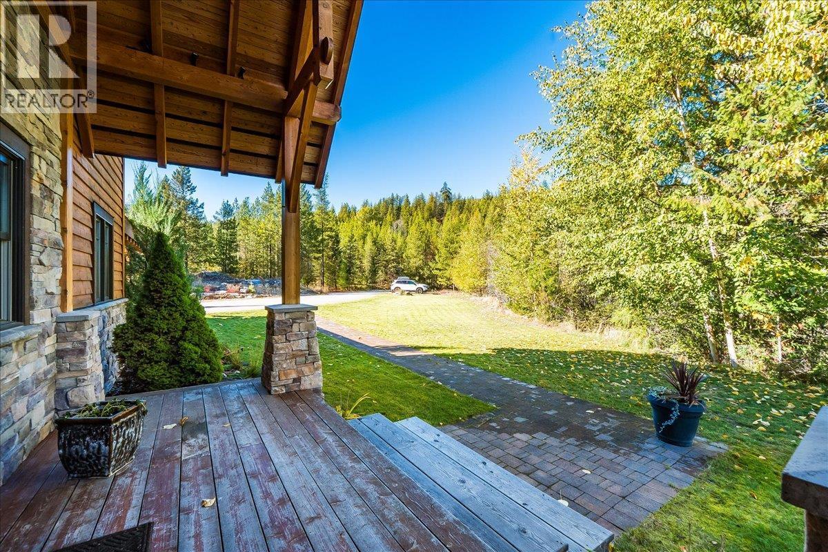 127 Grizzly Place, Castlegar, BC - Outdoor With Deck Patio Veranda