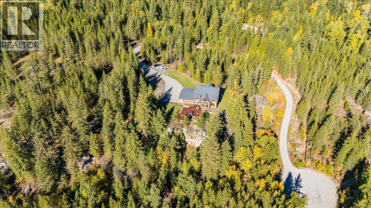 127 Grizzly Place, Castlegar, BC - Outdoor With View