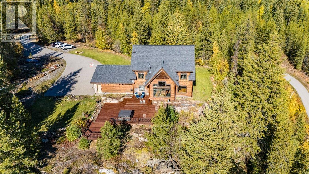 127 Grizzly Place, Castlegar, BC - Outdoor With View